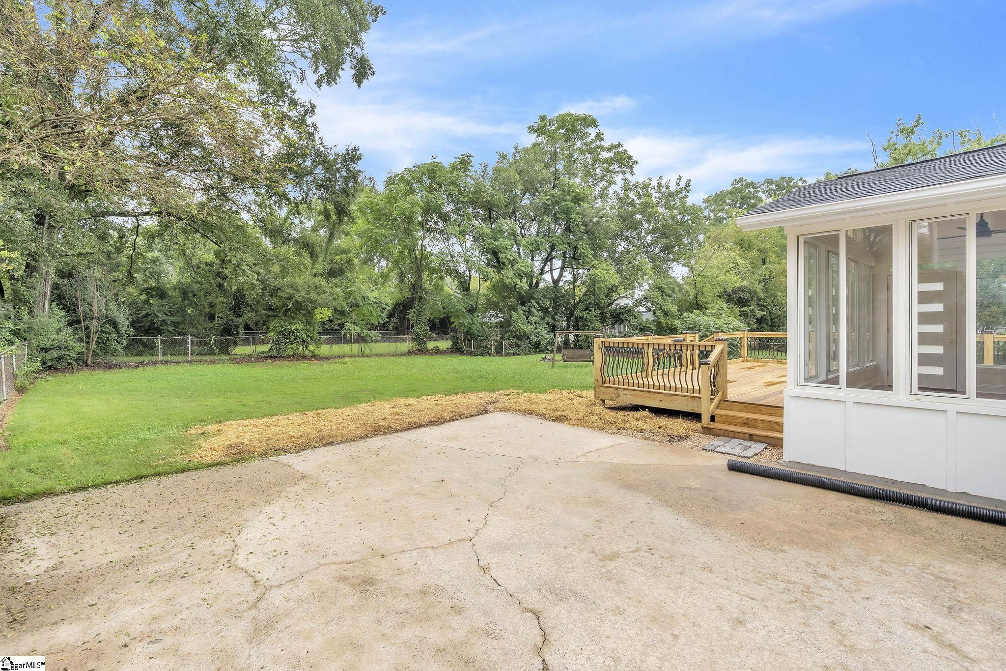 601 Parkins Mill Road Greenville, SC 29607 - Photo 35 of 43