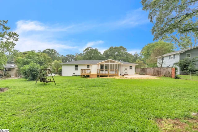 $690,900 | 601 Parkins Mill Road, Greenville, SC 29607