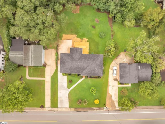 $690,900 | 601 Parkins Mill Road, Greenville, SC 29607