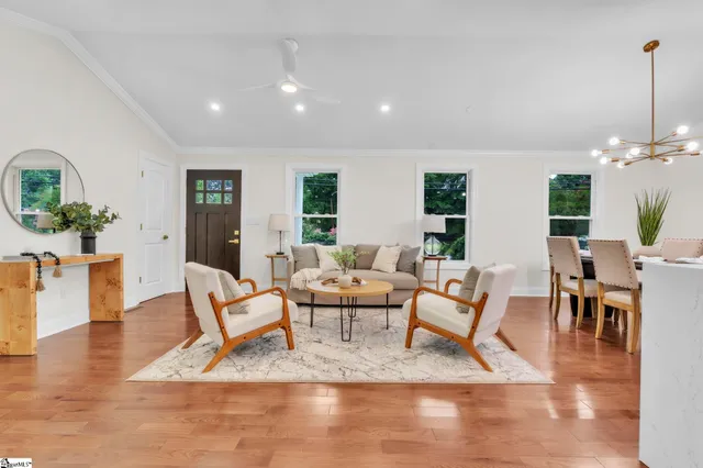 $690,900 | 601 Parkins Mill Road, Greenville, SC 29607