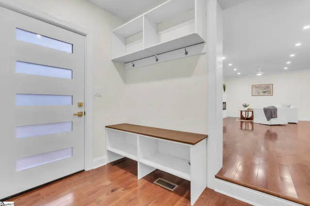 $690,900 | 601 Parkins Mill Road, Greenville, SC 29607