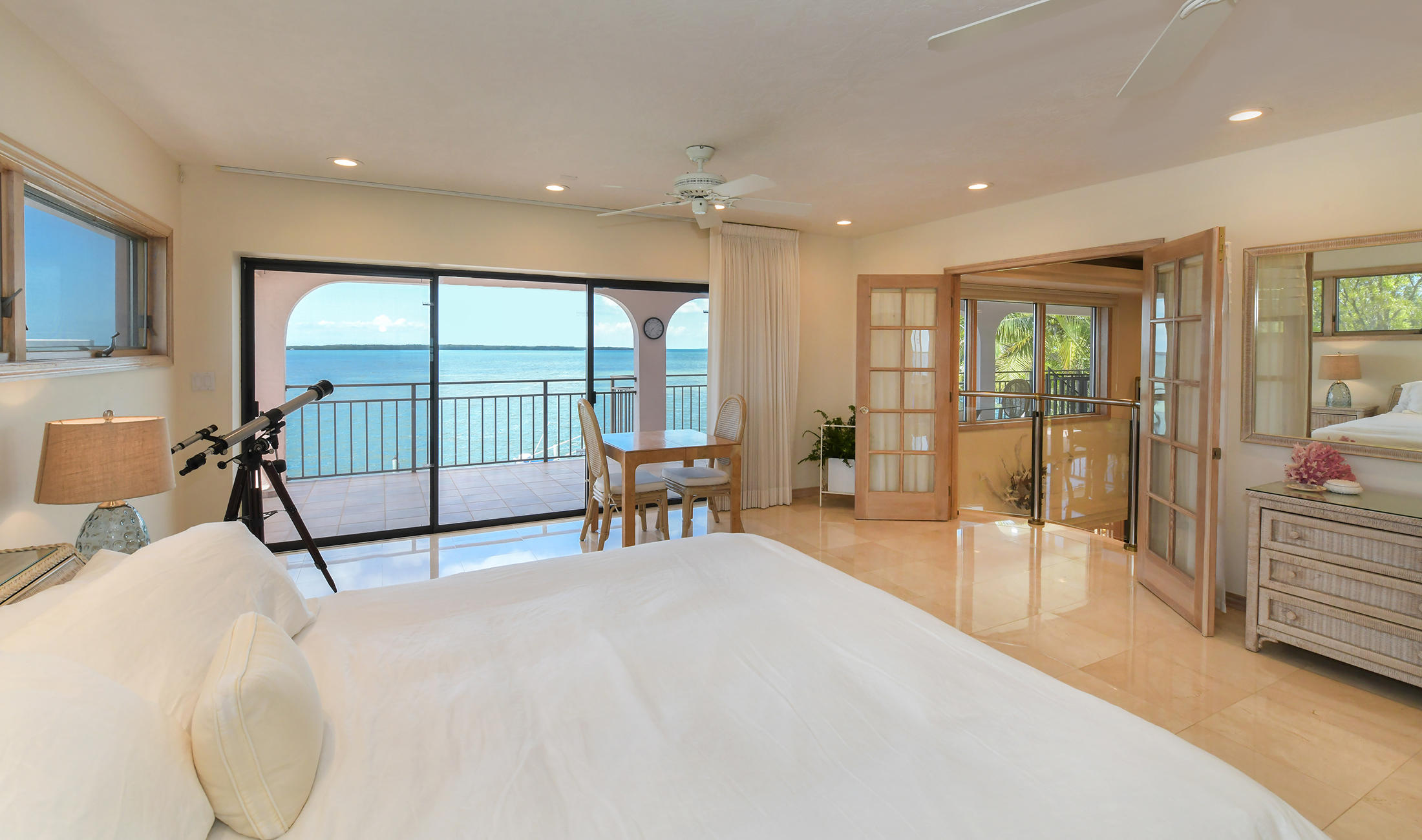 158 Redwing Road Tavernier, FL 33070 - Photo 14 of 45 Master Suite