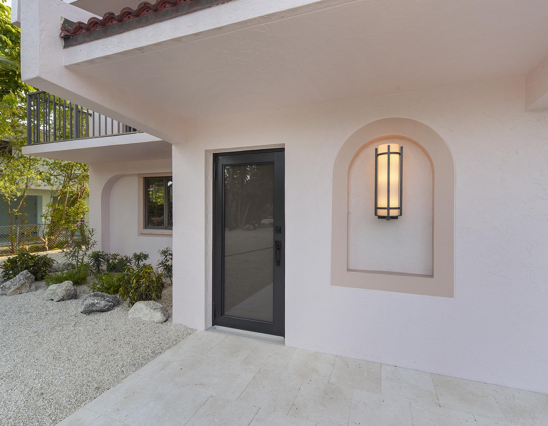 158 Redwing Road Tavernier, FL 33070 - Photo 4 of 45 Front Entrance