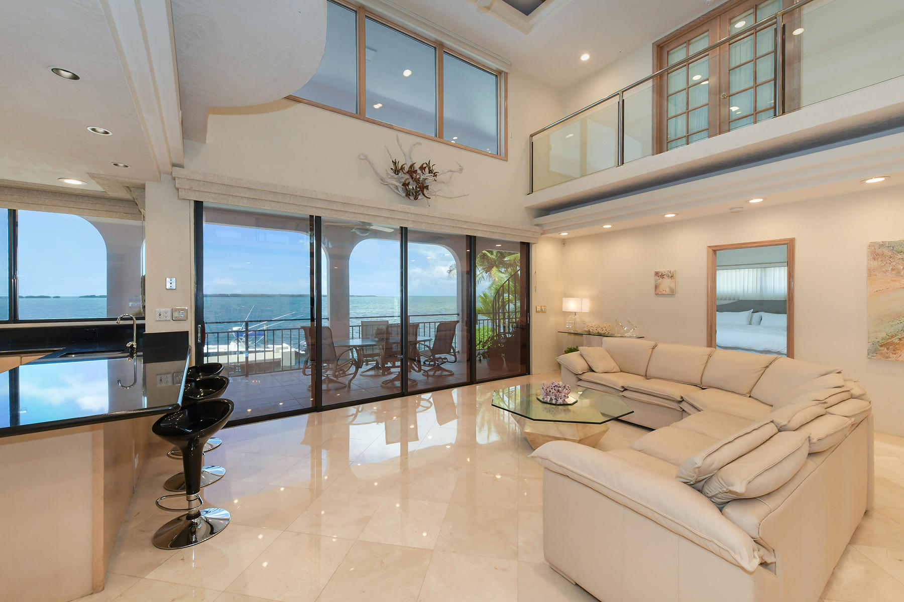 158 Redwing Road Tavernier, FL 33070 - Photo 6 of 45 Living Area