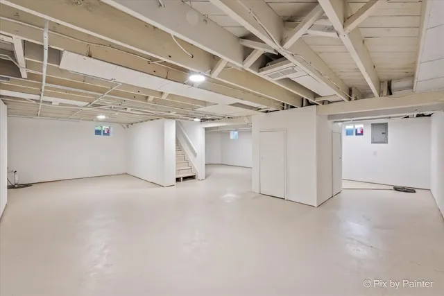 a view of a room with an empty space