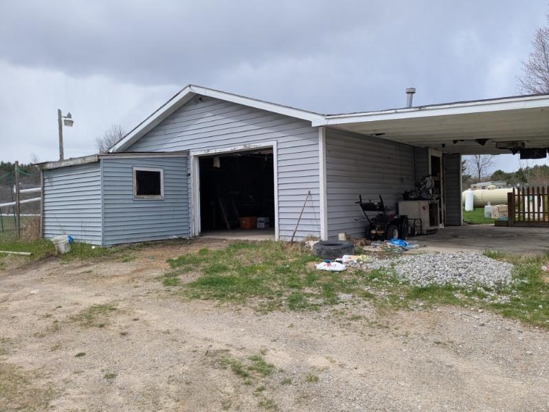 6283 Plant Road Whittemore, MI 48770 - Photo 4 of 17