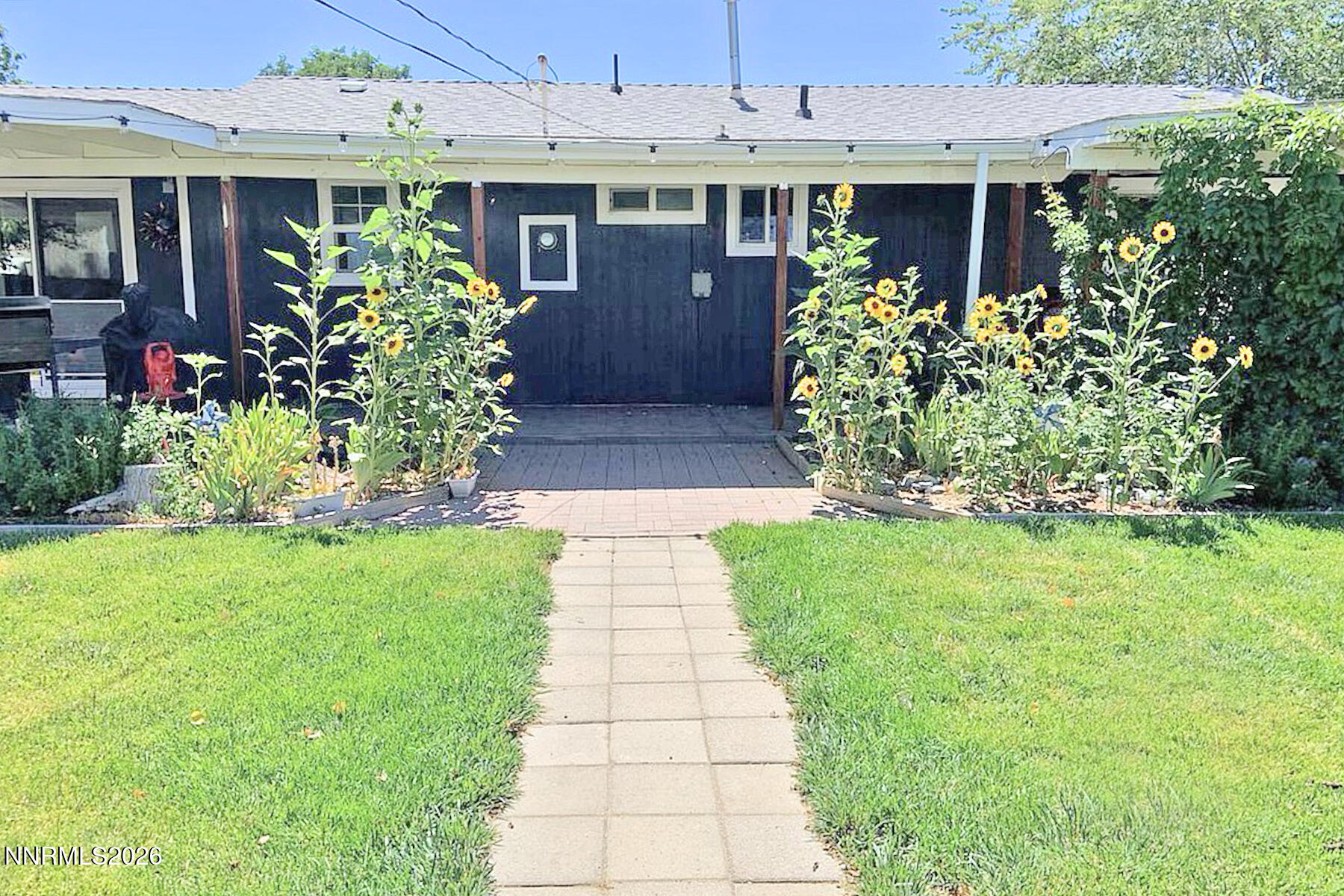 9355 Fremont Way Reno, NV 89506 - Photo 11 of 26 aimage2