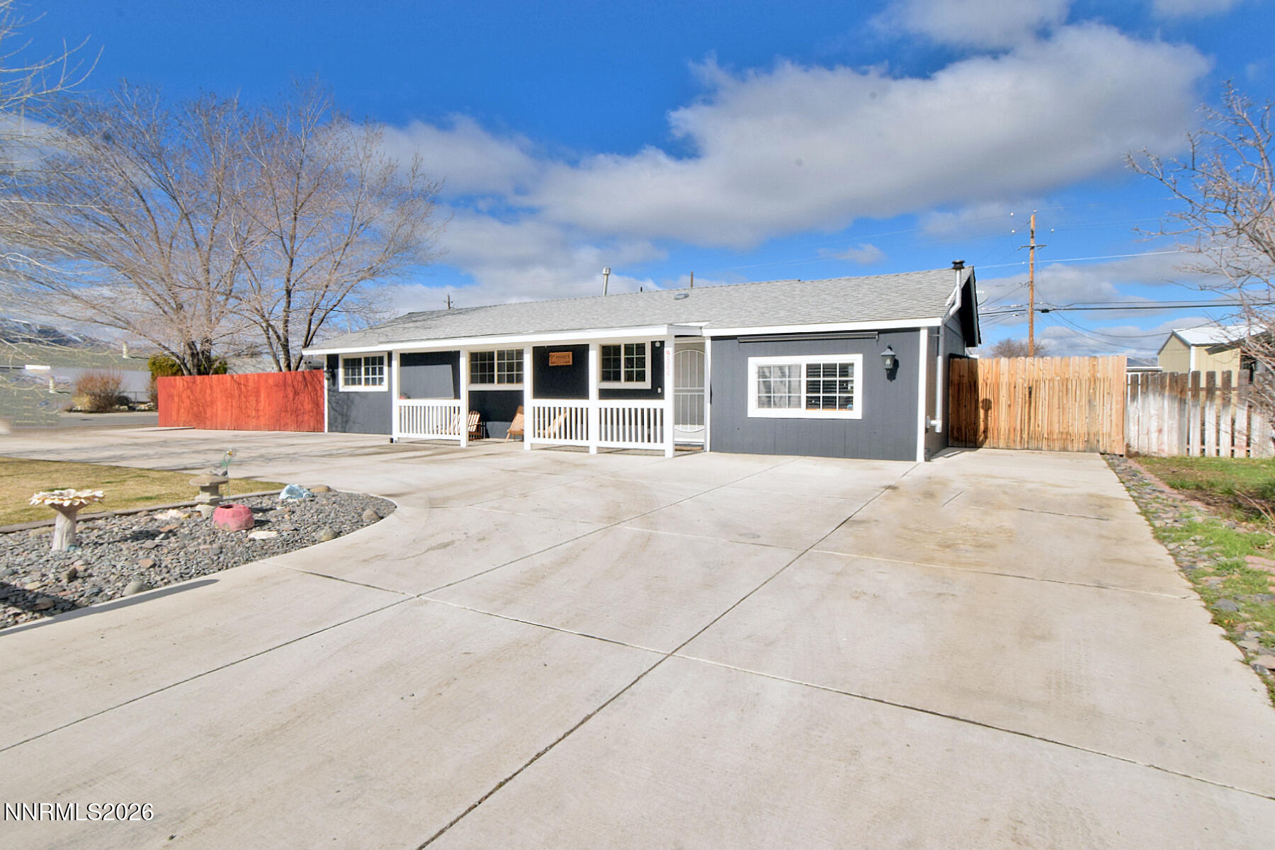9355 Fremont Way Reno, NV 89506 - Photo 4 of 26 aaDSC_0684