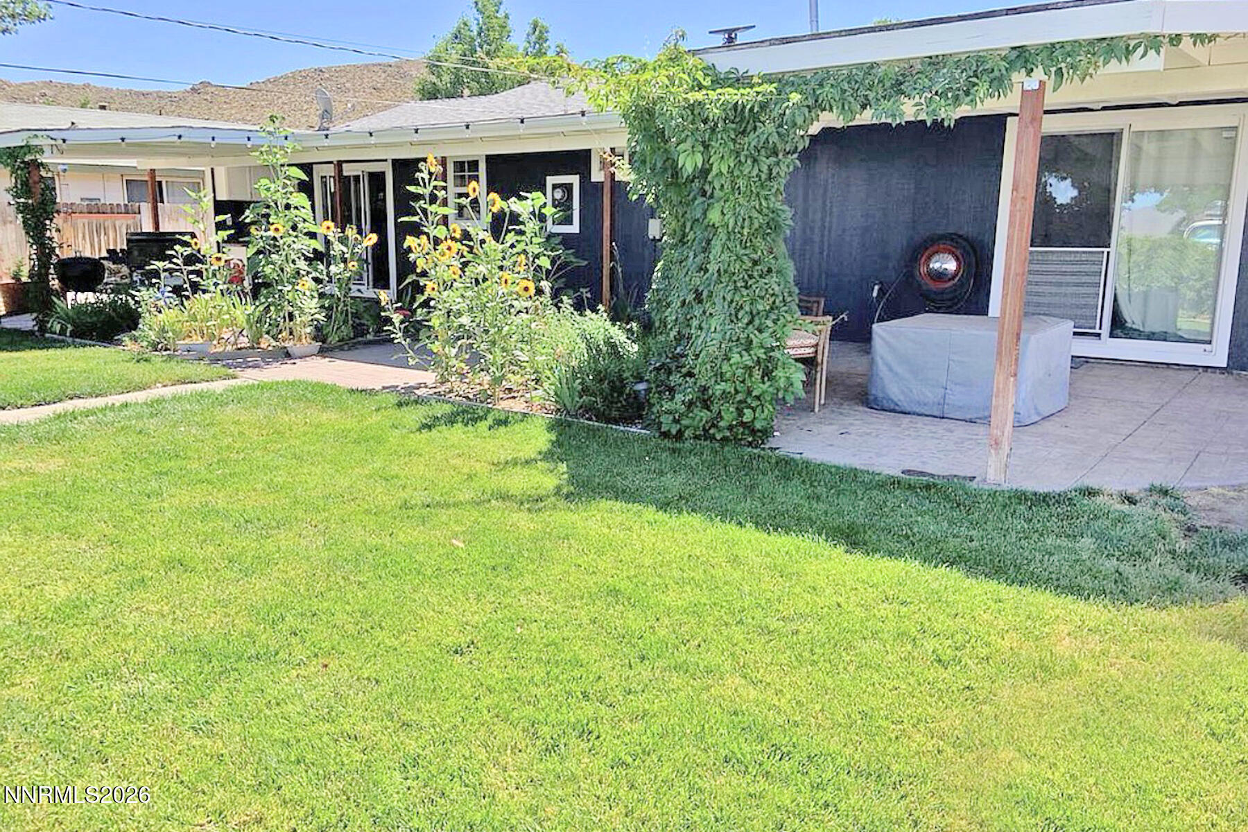 9355 Fremont Way Reno, NV 89506 - Photo 9 of 26 aimage0