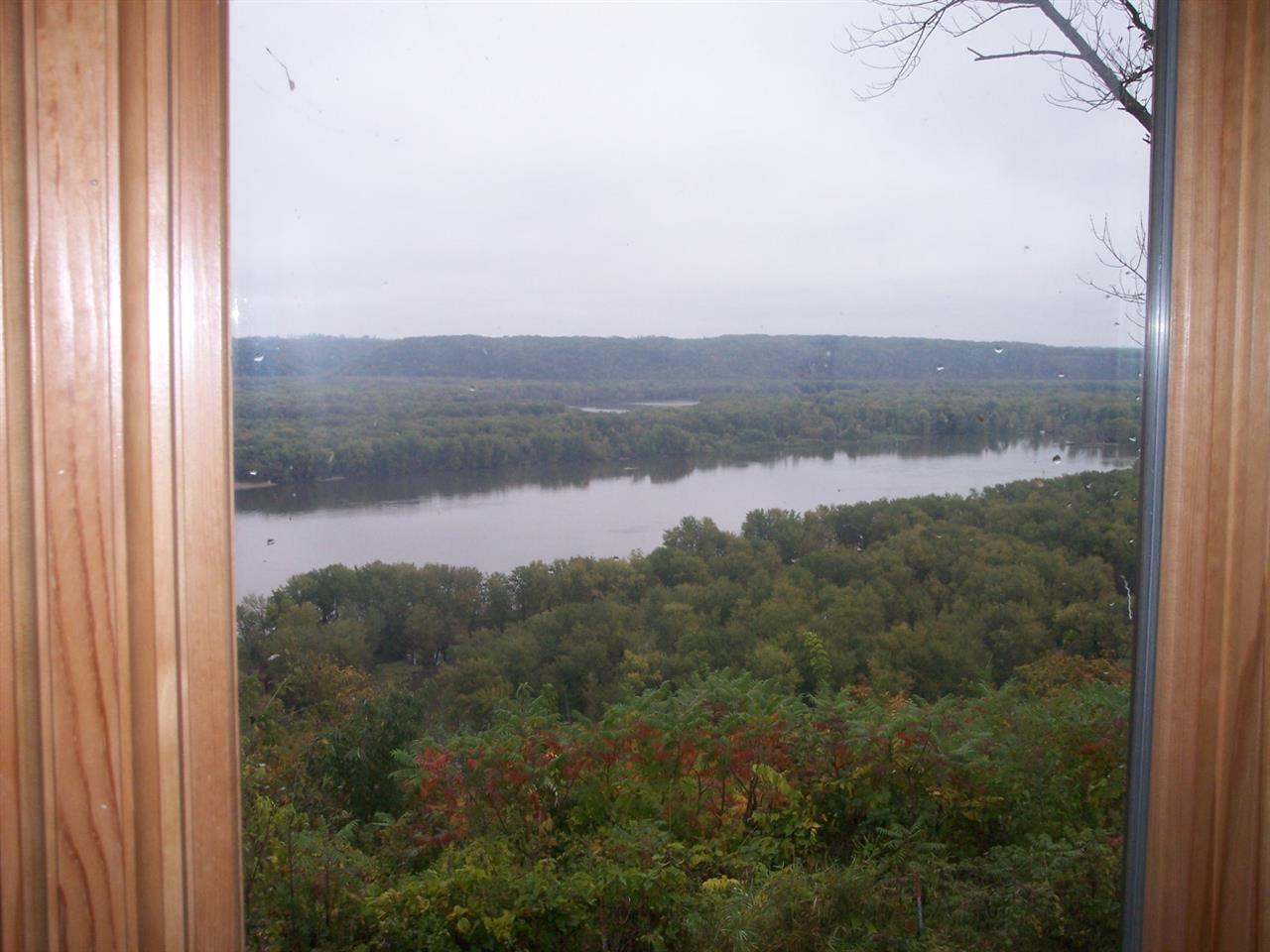320 Estes Ridge Trail Guttenberg, IA 52052 - Photo 13 of 15 Gallery Image 13