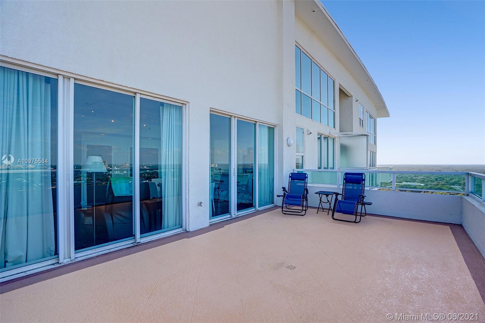 2889 McFarlane Road, Unit PH06 Miami, FL 33133 - Photo 18 of 49