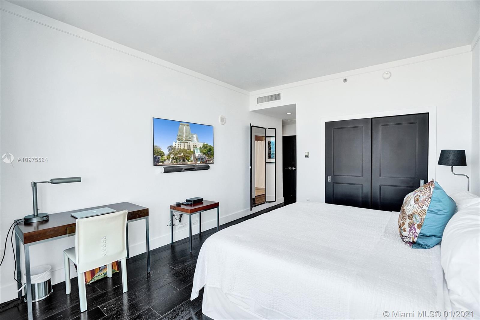 2889 McFarlane Road, Unit PH06 Miami, FL 33133 - Photo 32 of 49