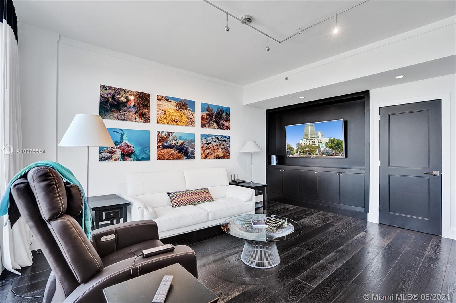 2889 McFarlane Road, Unit PH06 Miami, FL 33133 - Photo 6 of 49