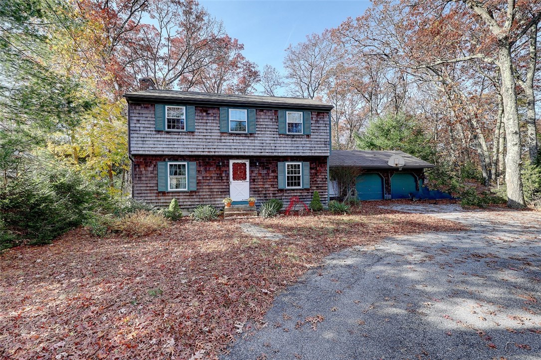 774 Tunk Hill Road Scituate, RI 02825 - Photo 2 of 32