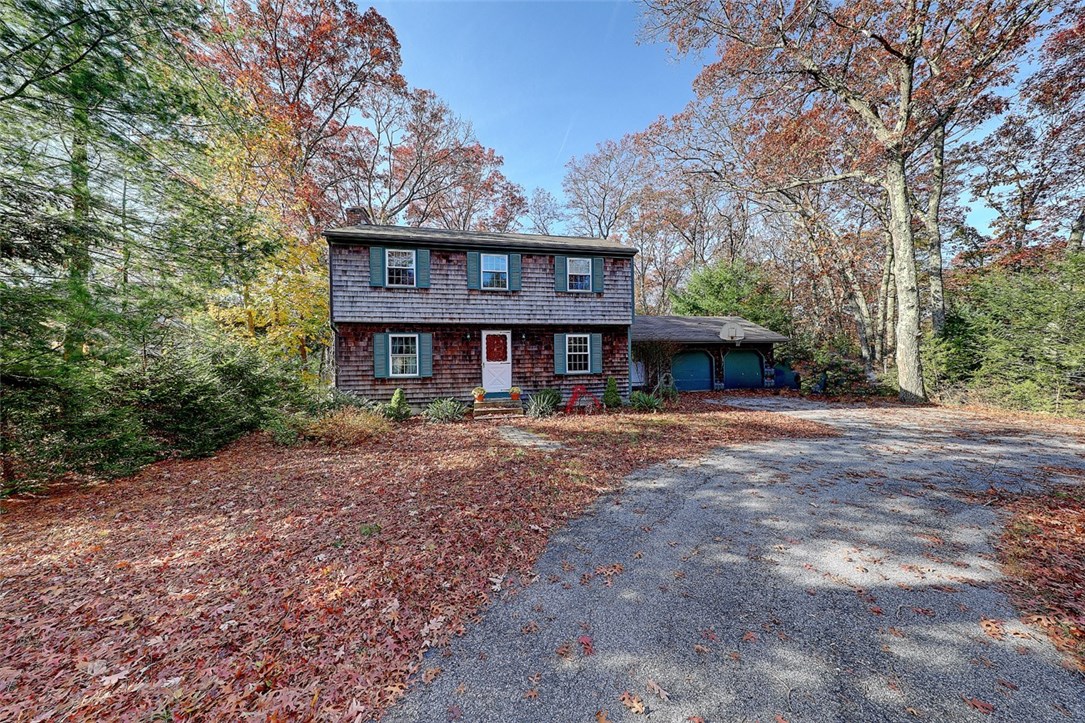 774 Tunk Hill Road Scituate, RI 02825 - Photo 3 of 32