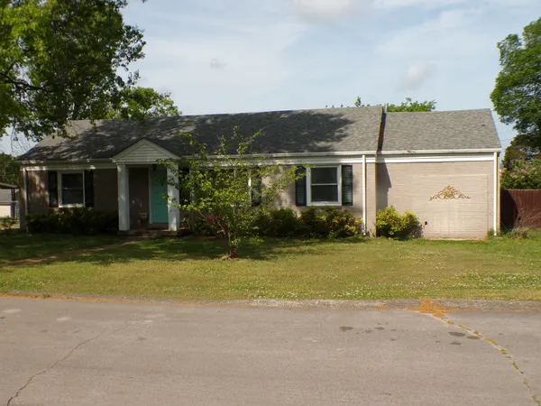 $385,000 | 208 Armory Drive, Lewisburg, TN 37091