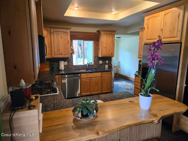 $875,000 | 503 Main Street, Wardner, ID 83837