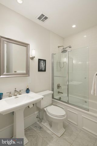 $565,000 | 1724 Spruce Street, Unit 3, Philadelphia, PA 19103