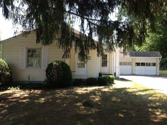 3013 West Dean Road Lambertville, MI 48144 - Photo 1 of 5 FRONT VIEW OF HOME