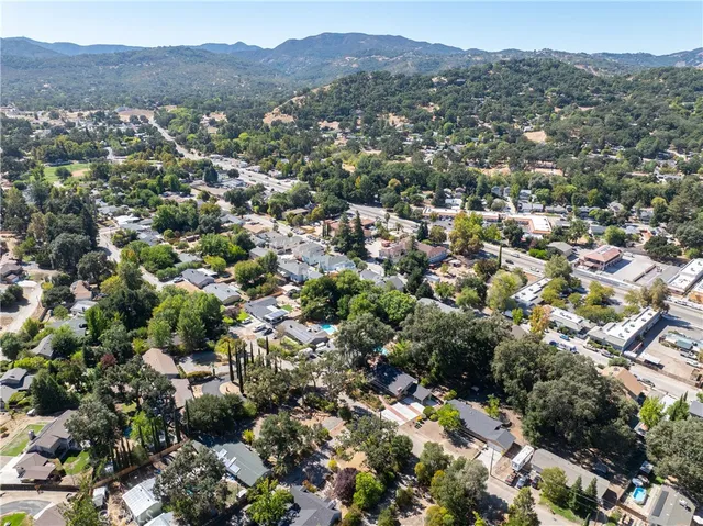 $875,000 | 8120 Azucena Avenue, Atascadero, CA 93422