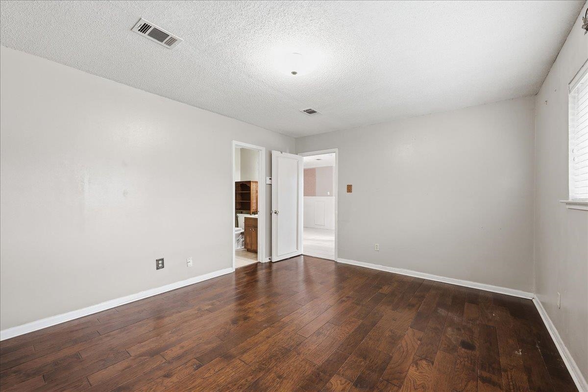 4460 Beale Street Beaumont, TX 77705 - Photo 20 of 30