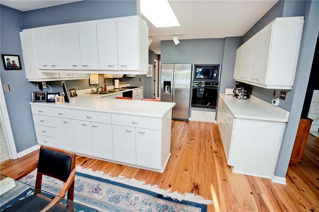 5025 Fall Creek Road Indianapolis, IN 46220 - Photo 13 of 37 Gallery Image 13