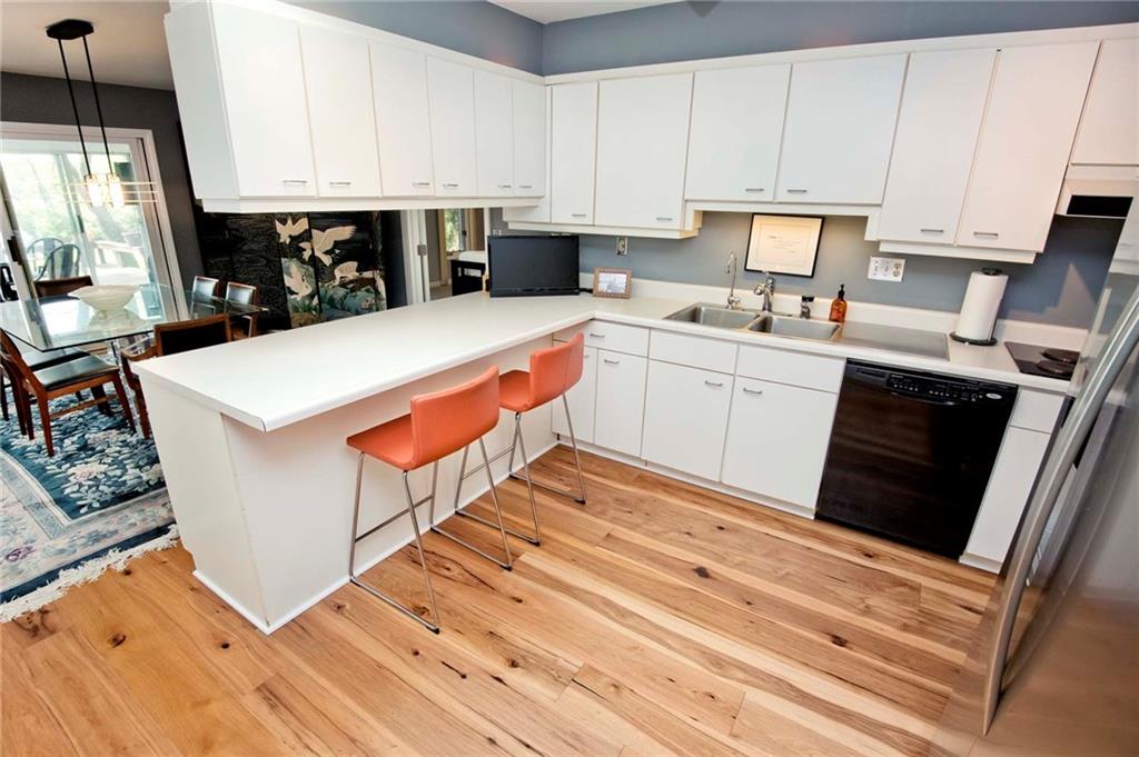 5025 Fall Creek Road Indianapolis, IN 46220 - Photo 14 of 37 Gallery Image 14