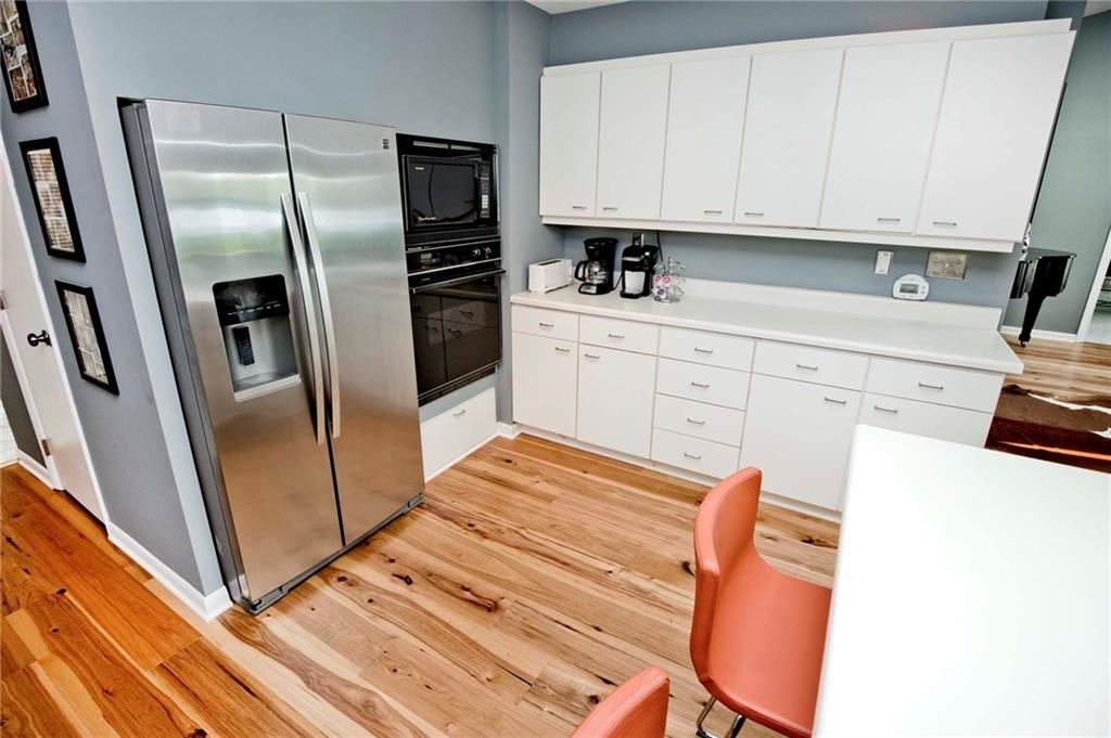 5025 Fall Creek Road Indianapolis, IN 46220 - Photo 15 of 37 Gallery Image 15