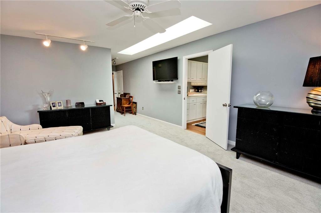 5025 Fall Creek Road Indianapolis, IN 46220 - Photo 19 of 37 Gallery Image 19