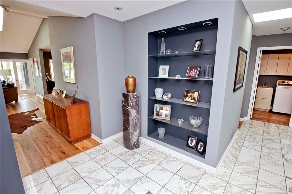 5025 Fall Creek Road Indianapolis, IN 46220 - Photo 7 of 37 Gallery Image 7