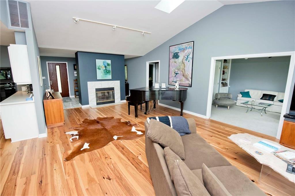5025 Fall Creek Road Indianapolis, IN 46220 - Photo 10 of 37 Gallery Image 10