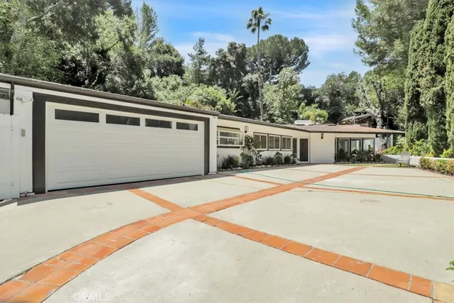 $14,500 | 9466 Hidden Valley Place, Beverly Hills, CA 90210