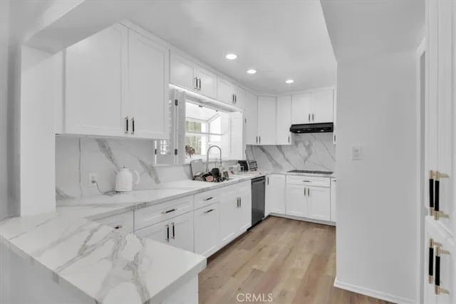 $14,500 | 9466 Hidden Valley Place, Beverly Hills, CA 90210