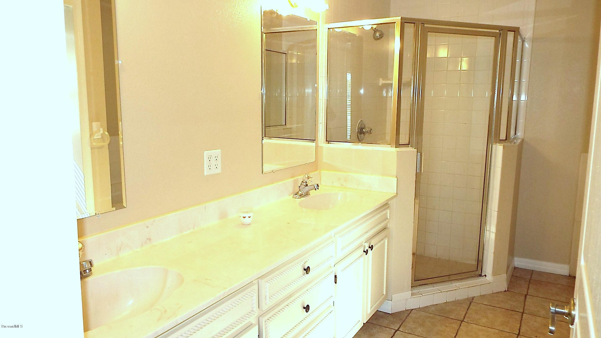 3660 Grant Line Road Mims, FL 32754 - Photo 17 of 28 master bathroom