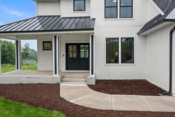 $2,000,000 | 9743 Frontier Lane, Lakeville, MN 55044