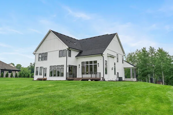 $2,000,000 | 9743 Frontier Lane, Lakeville, MN 55044