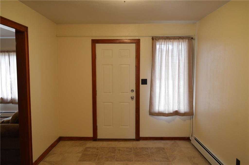 1425 Springs Road Springs, PA 15562 - Photo 4 of 13 Gallery Image 4