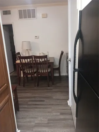 $1,000 | 921 Marine Street, Unit 116, Galveston, TX 77550