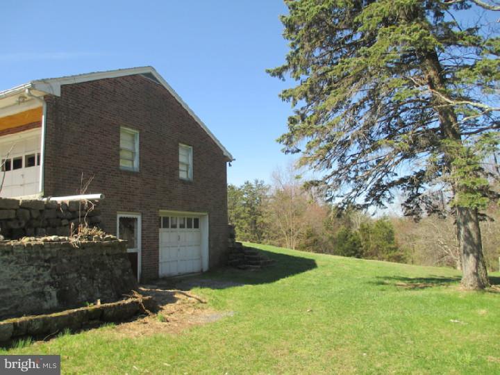746 White Bear Road Birdsboro, PA 19508 - Photo 8 of 10 Gallery Image 8