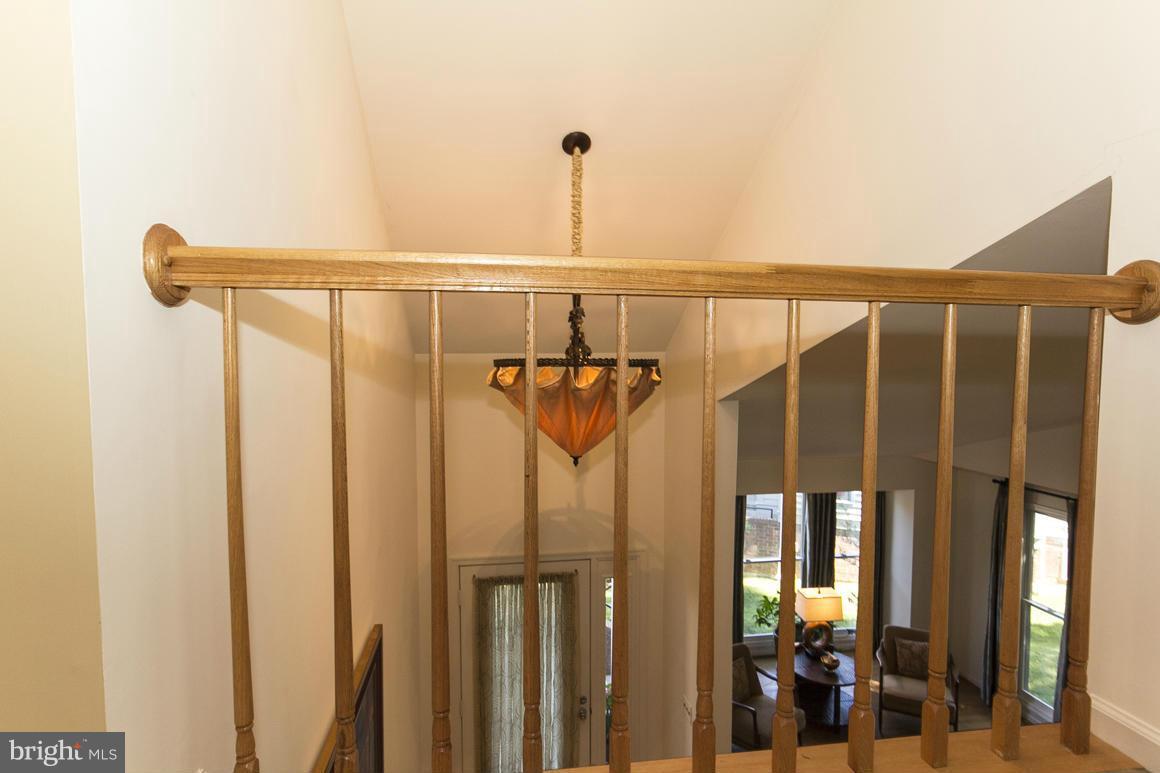 5862 Pimlico Road Baltimore, MD 21209 - Photo 17 of 30 Interior (General)