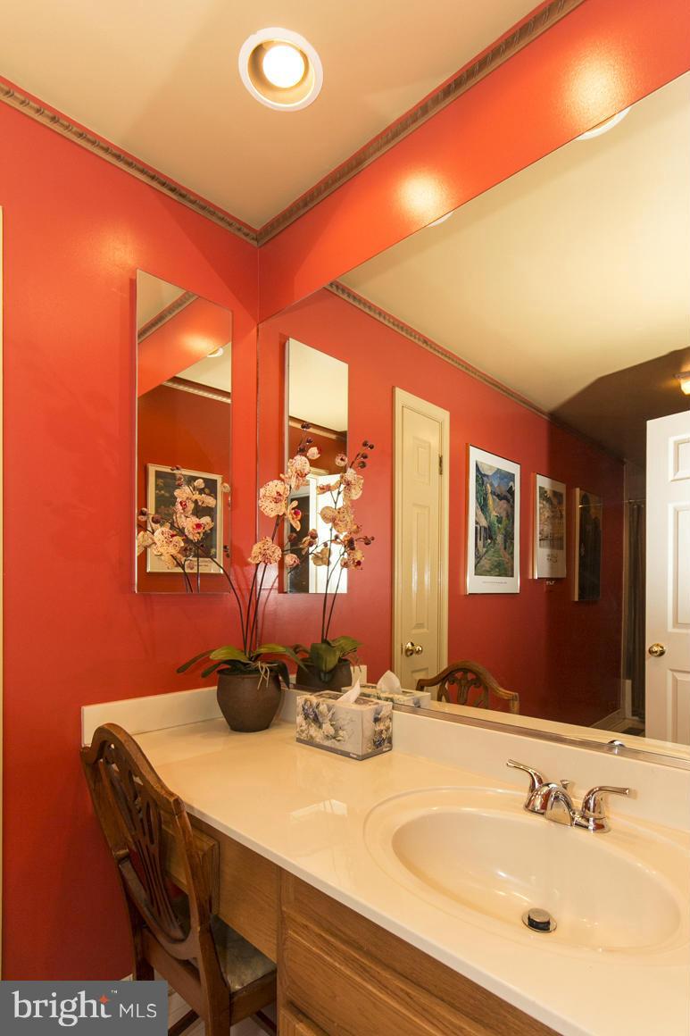 5862 Pimlico Road Baltimore, MD 21209 - Photo 20 of 30 View