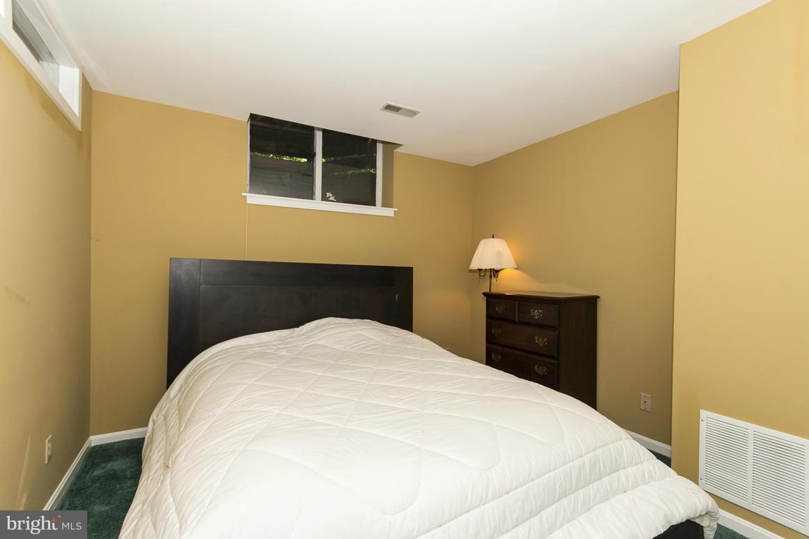 5862 Pimlico Road Baltimore, MD 21209 - Photo 24 of 30 Basement bedroom #4