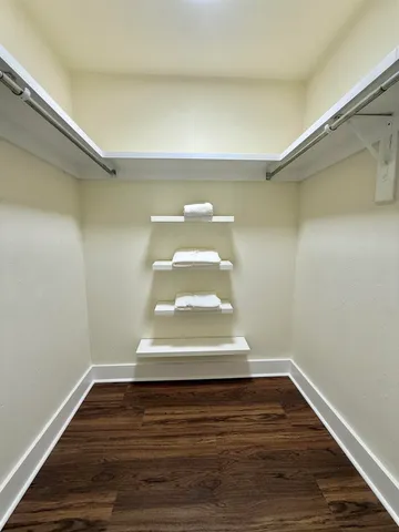 $276,900 | 3368 Woodhill Drive, Tallahassee, FL 32303