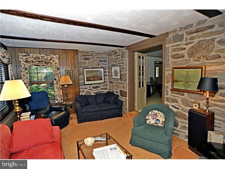 602 Golf Club Road Newtown Square, PA 19073 - Photo 8 of 25 Den