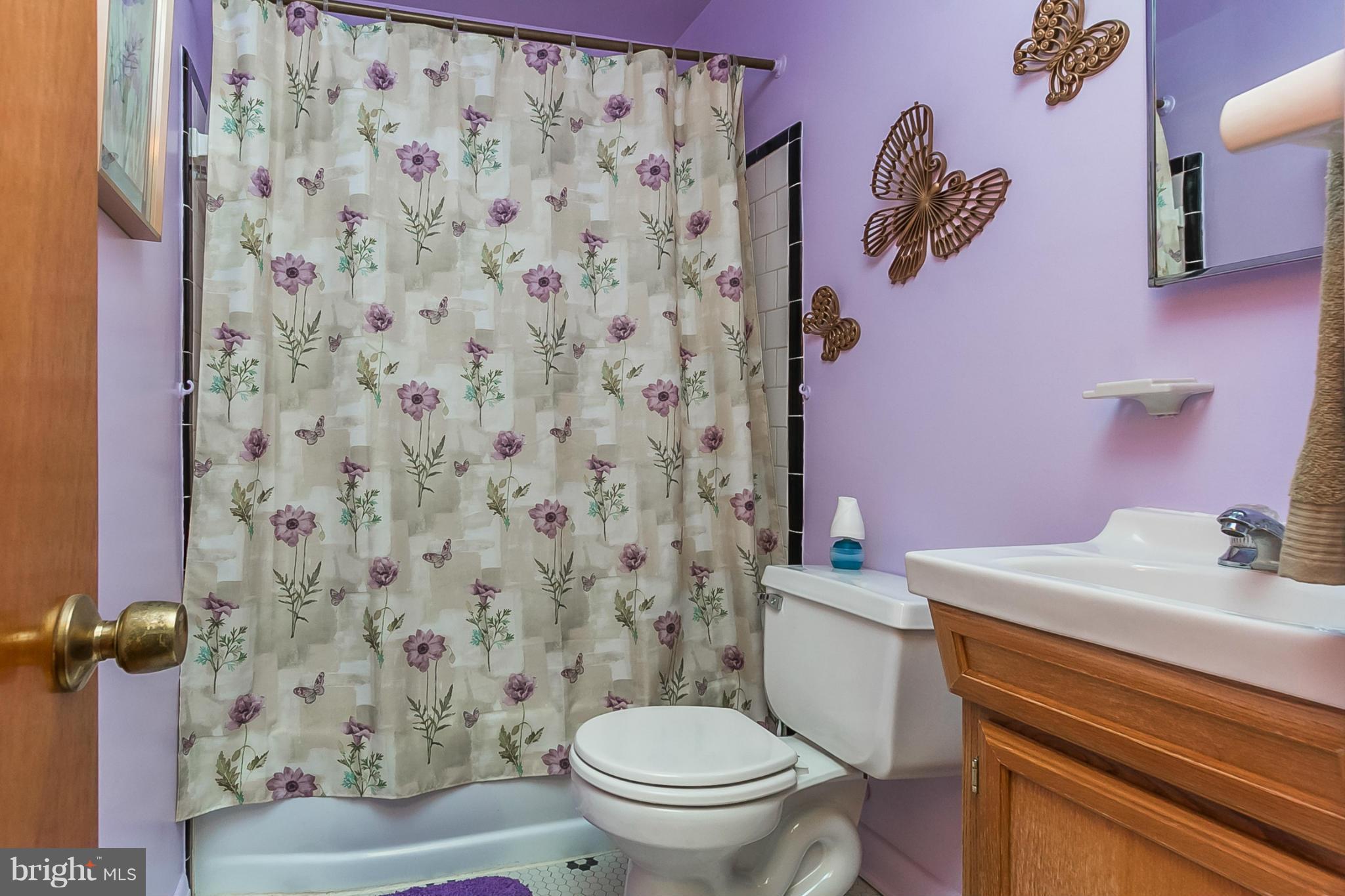 1608 Searles Road Baltimore, MD 21222 - Photo 14 of 21 Bath