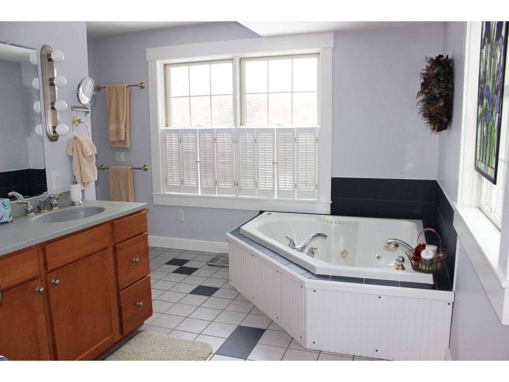 60 Mather Road Brattleboro, VT 05301 - Photo 18 of 29