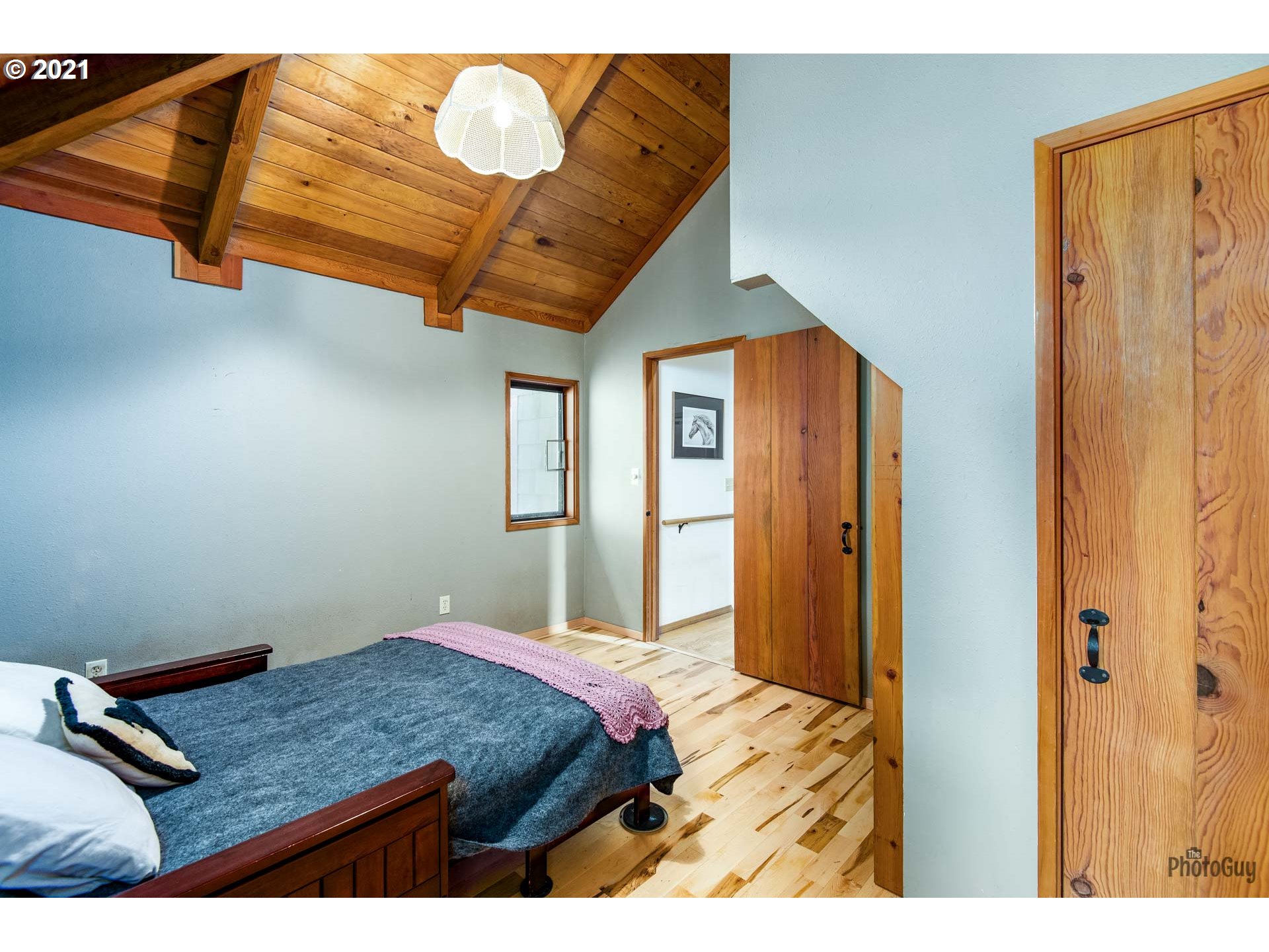 29951 Fox Hollow Road Eugene, OR 97405 - Photo 22 of 32 Gallery Image 22