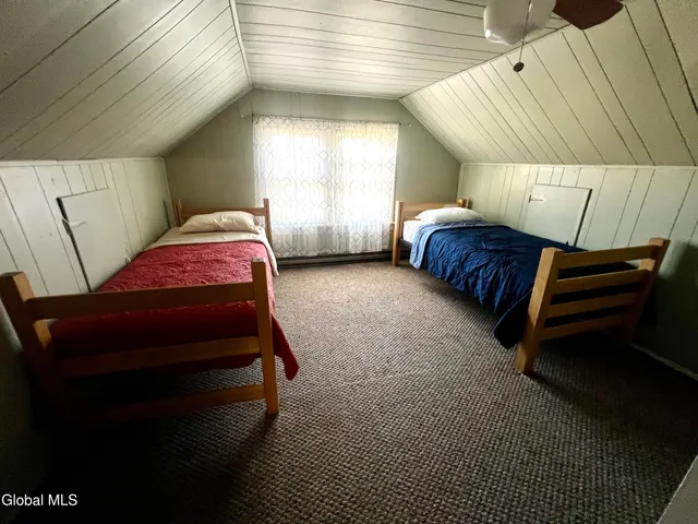 $254,500 | 154 Riceville Road, Gloversville, NY 12078