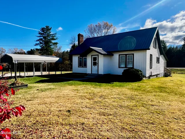 $254,500 | 154 Riceville Road, Gloversville, NY 12078