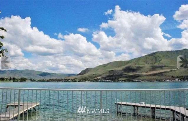 146 Spader Bay Road Chelan, WA 98816 - Photo 5 of 19 Gallery Image 5